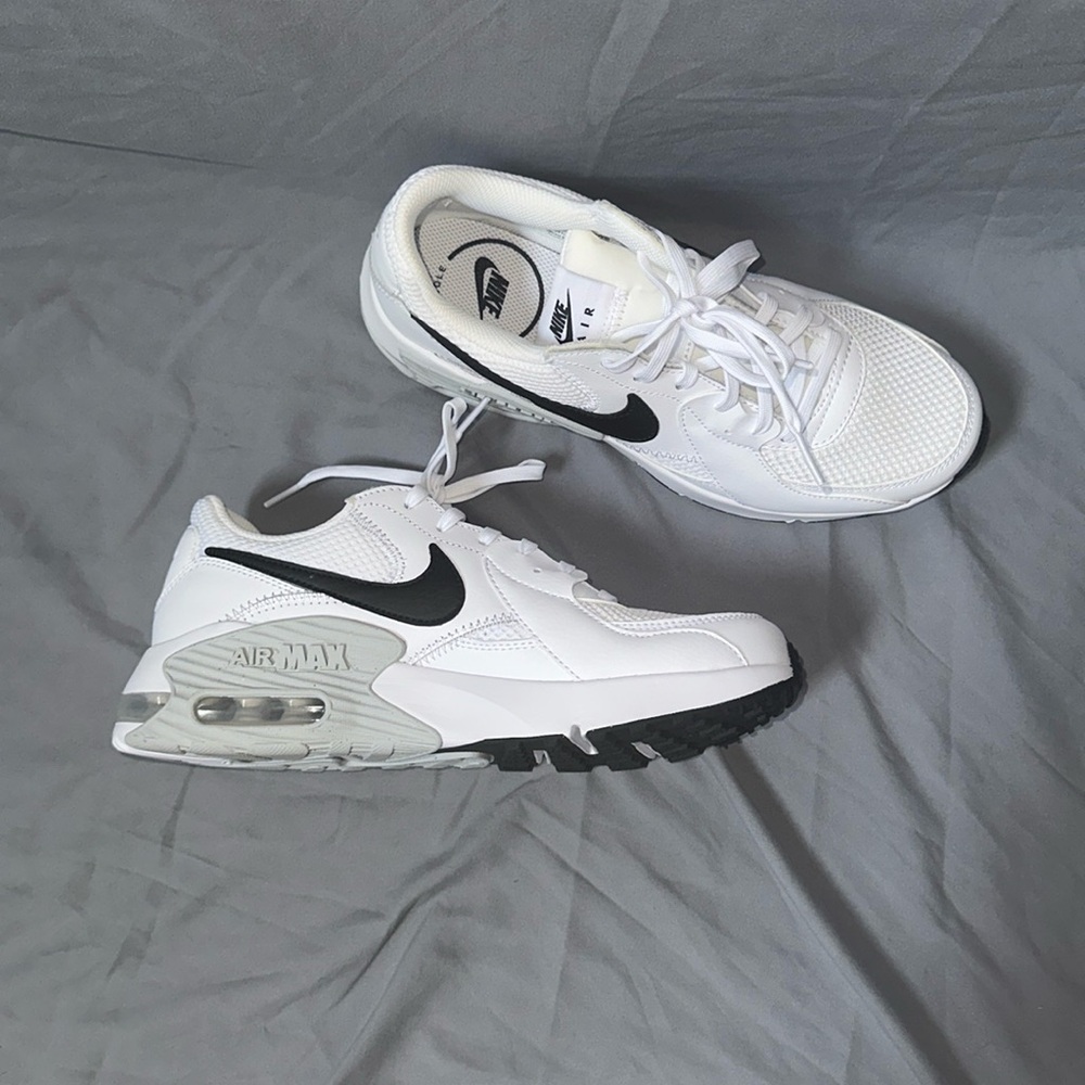 NWT has sat in closet. Nike White and Black Air Max Women's Athletic Shoes